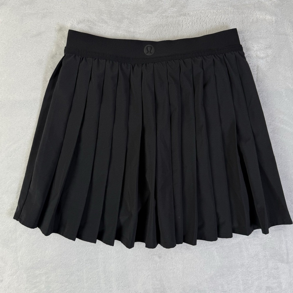 Lululemon Pleated High Rise Tennis Skirt Women's 2 Black Athletic Preppy Golf